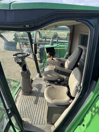 2018 John Deere S790 Combine