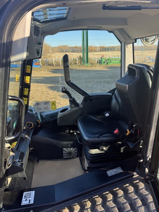 2022 JCB 270T Skid Steer Loader