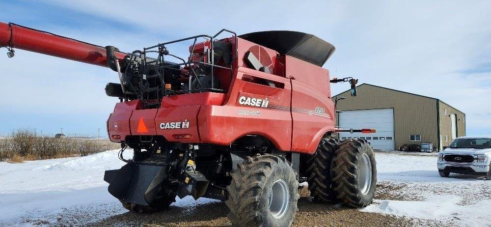 2021 Case 8250 Combine