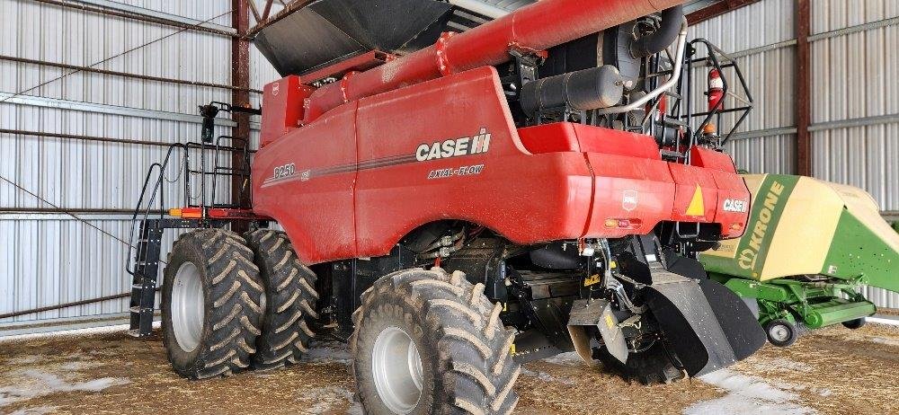 2021 Case 8250 Combine