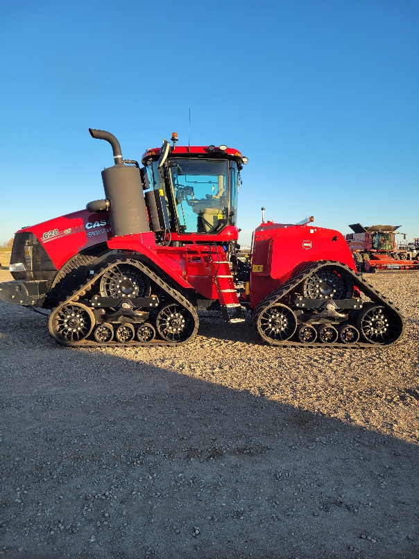 2023 Case 620Q Tractor Rubber Track