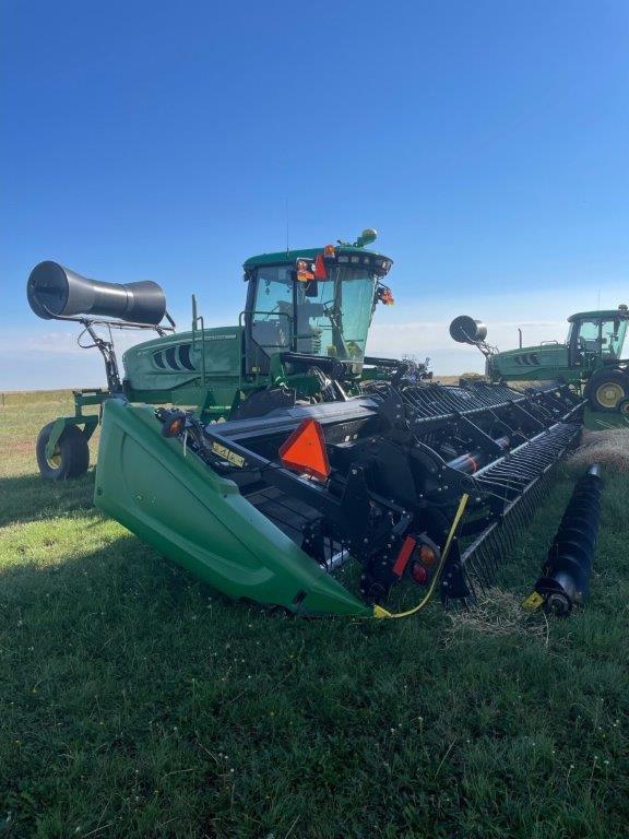 2014 John Deere W150 Windrower