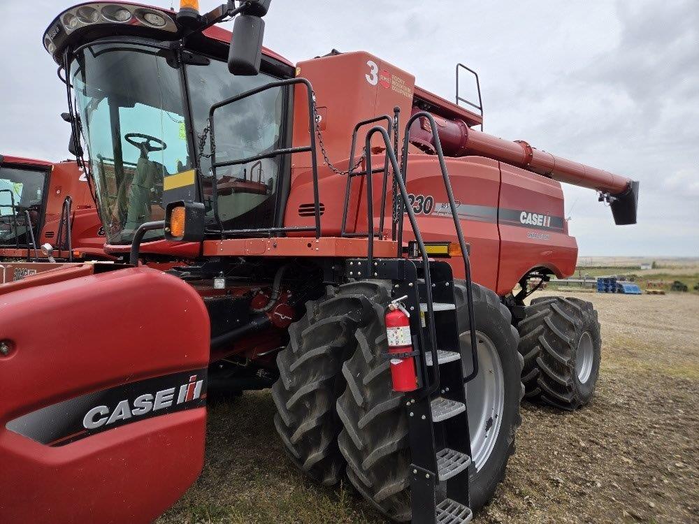 2014 Case 8230 Combine