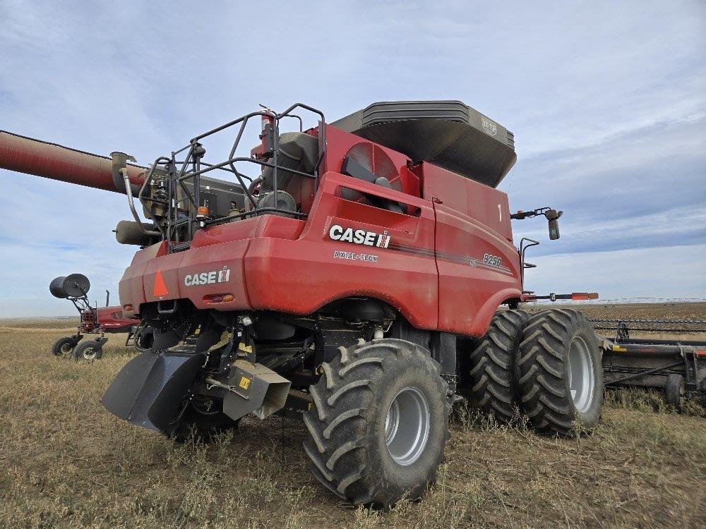 2020 Case 8250 Combine