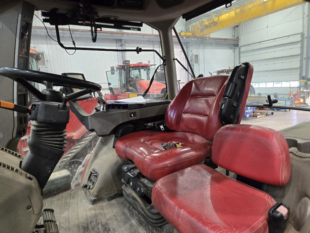 2014 Case MAG260 Tractor