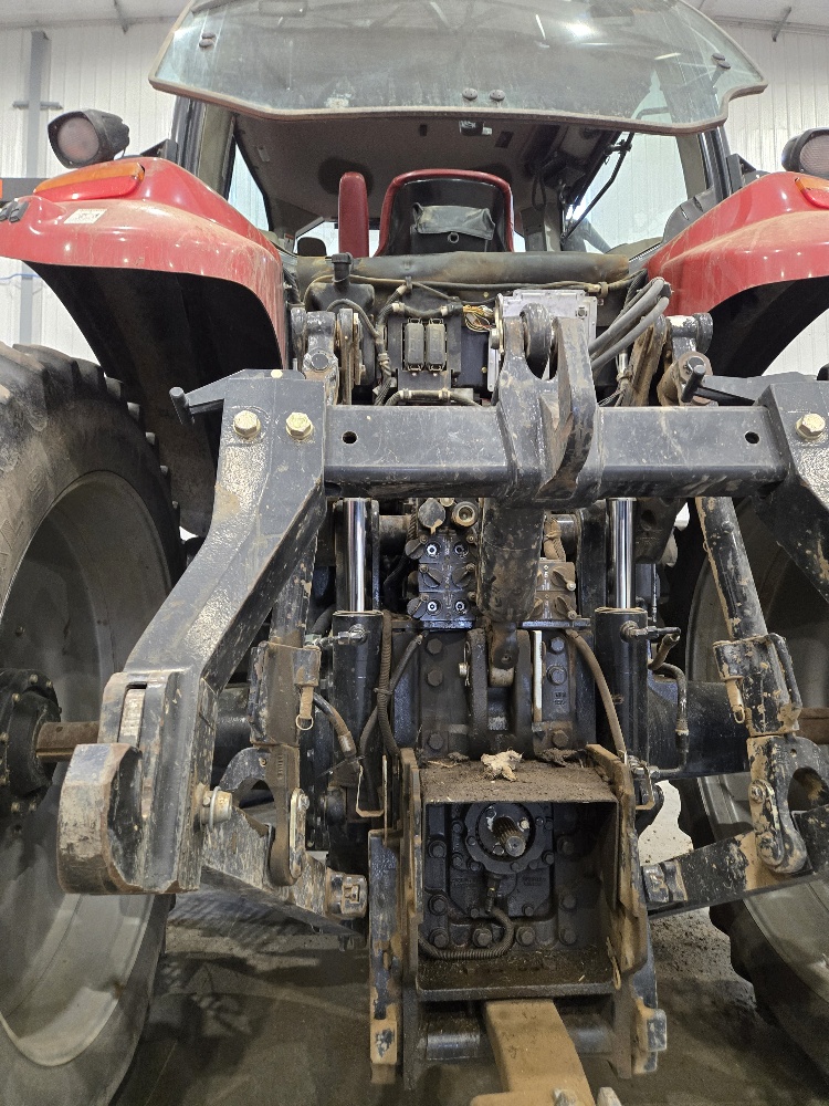 2014 Case MAG260 Tractor