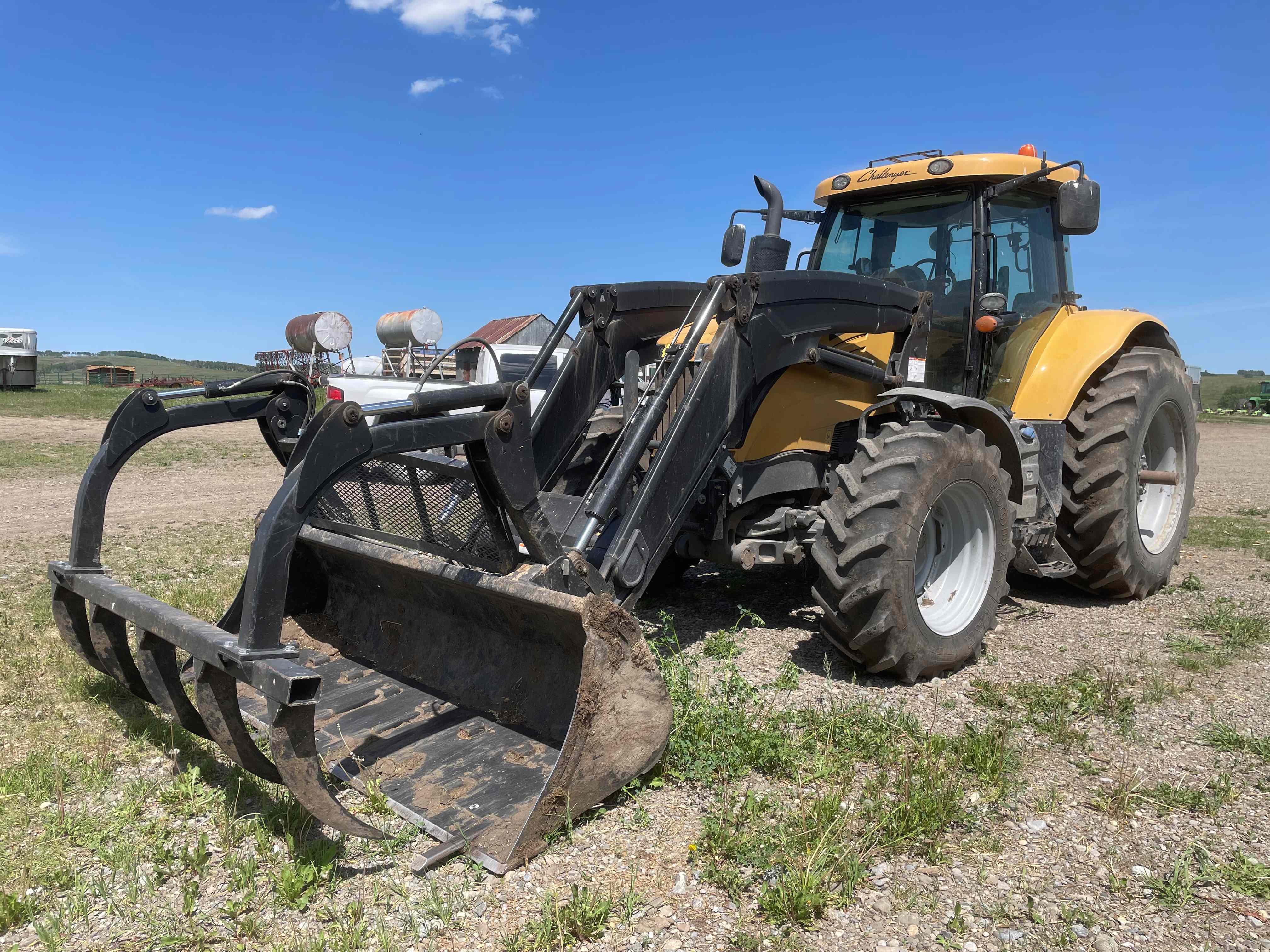 2013 Challenger MT565D Tractor