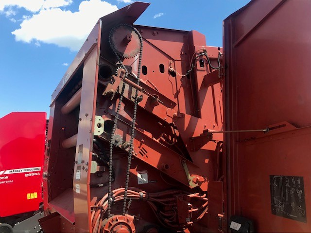 2004 Hesston 956A Baler/Round