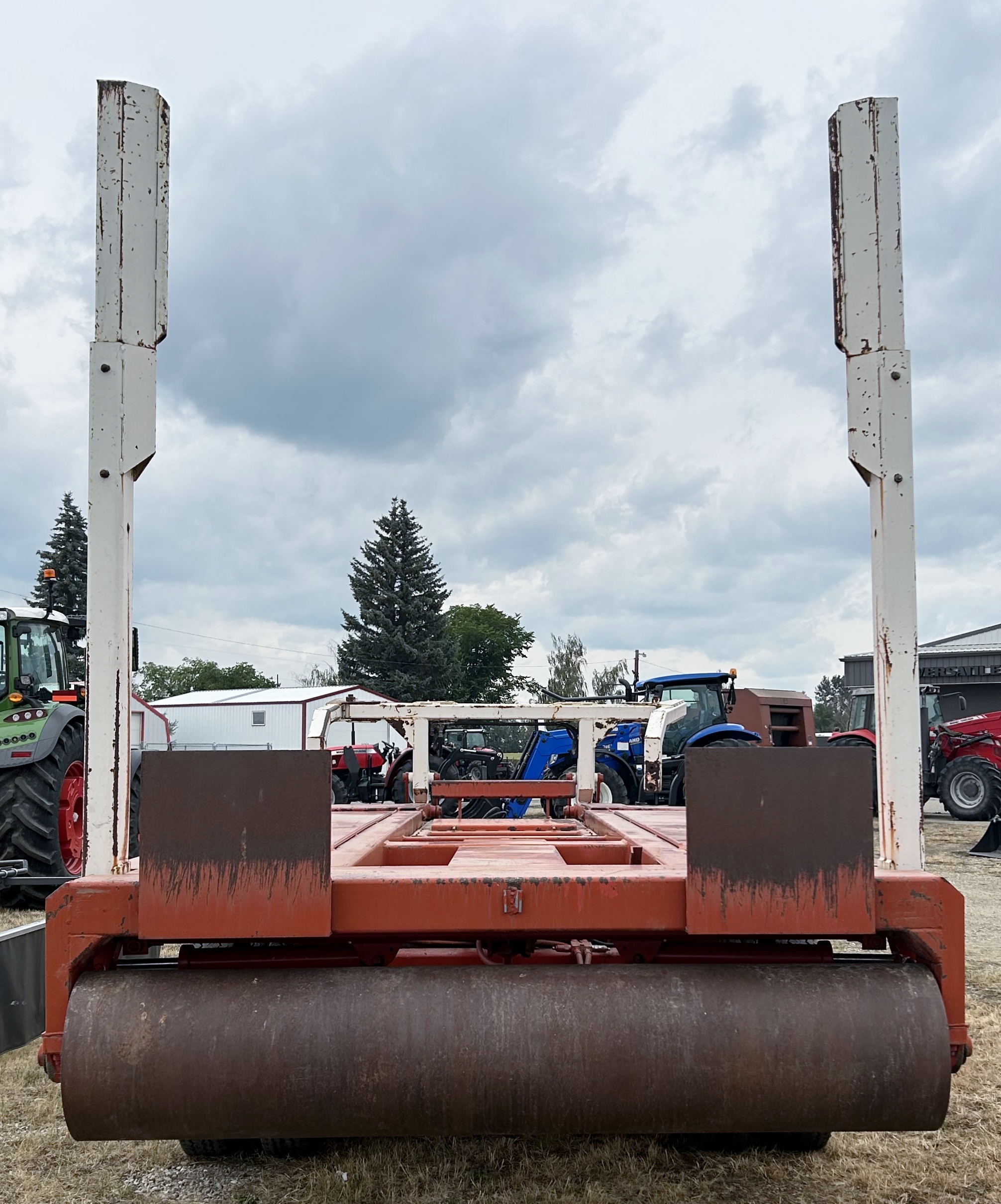 1998 New Holland 4010 Bale Wagon