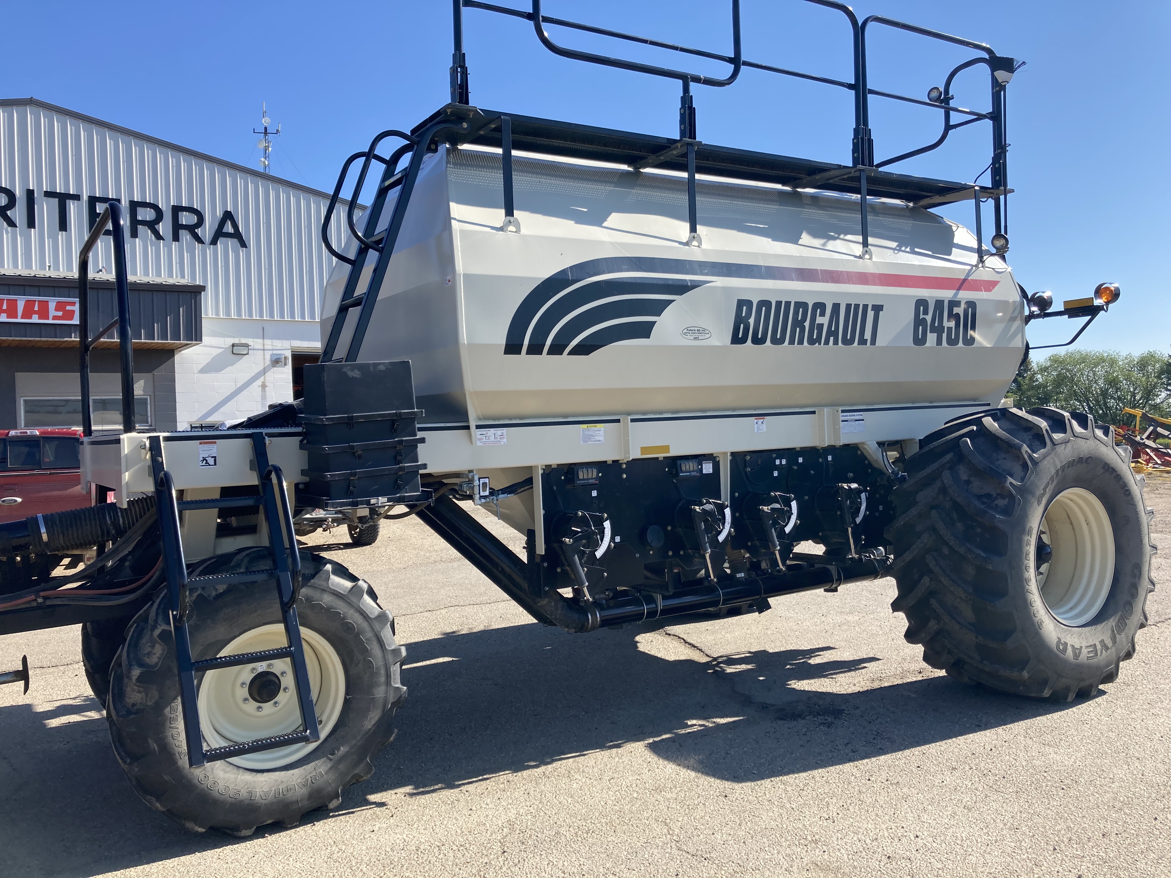 2014 Bourgault 3320 Air Drill