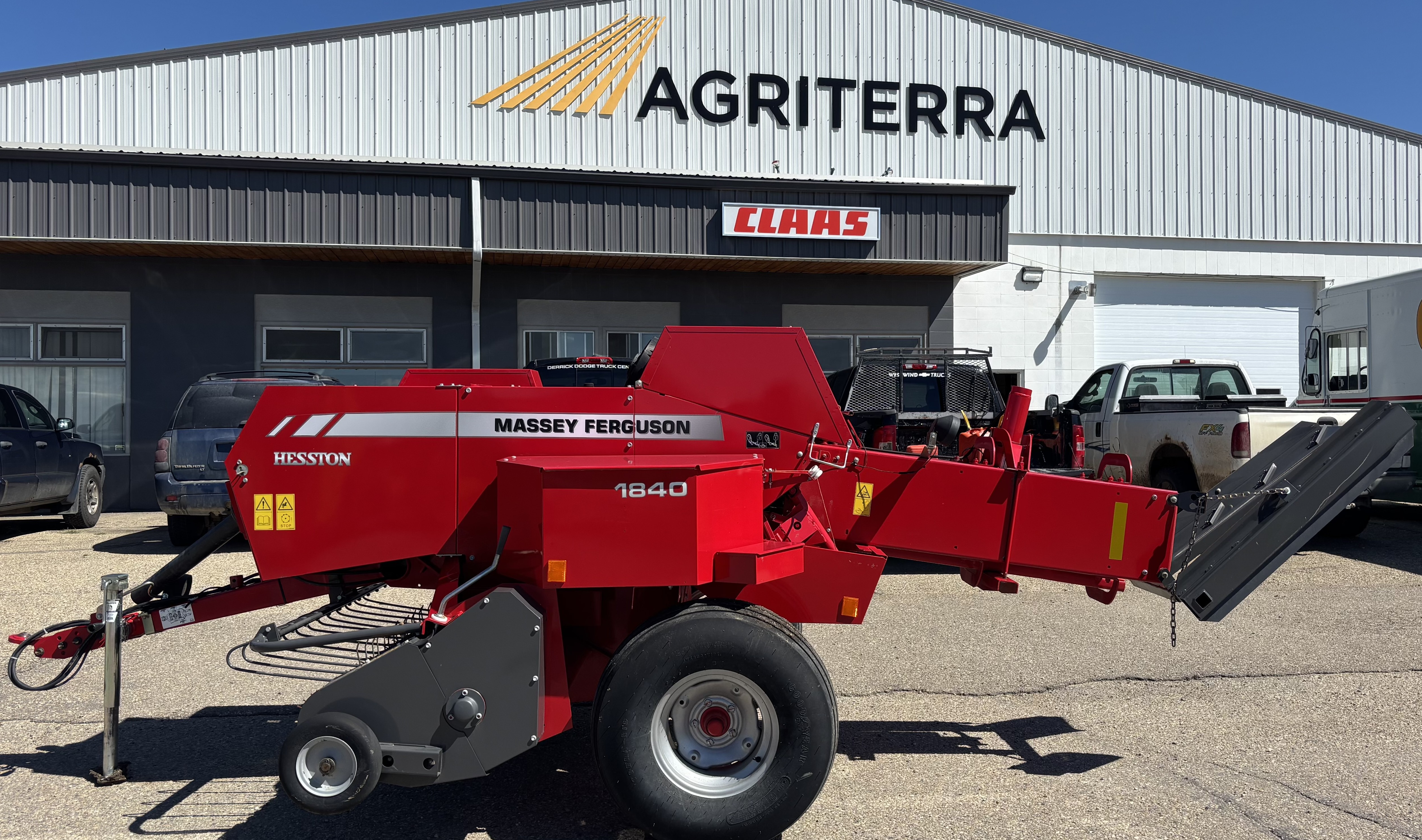2014 Massey Ferguson 1840 Baler/Square