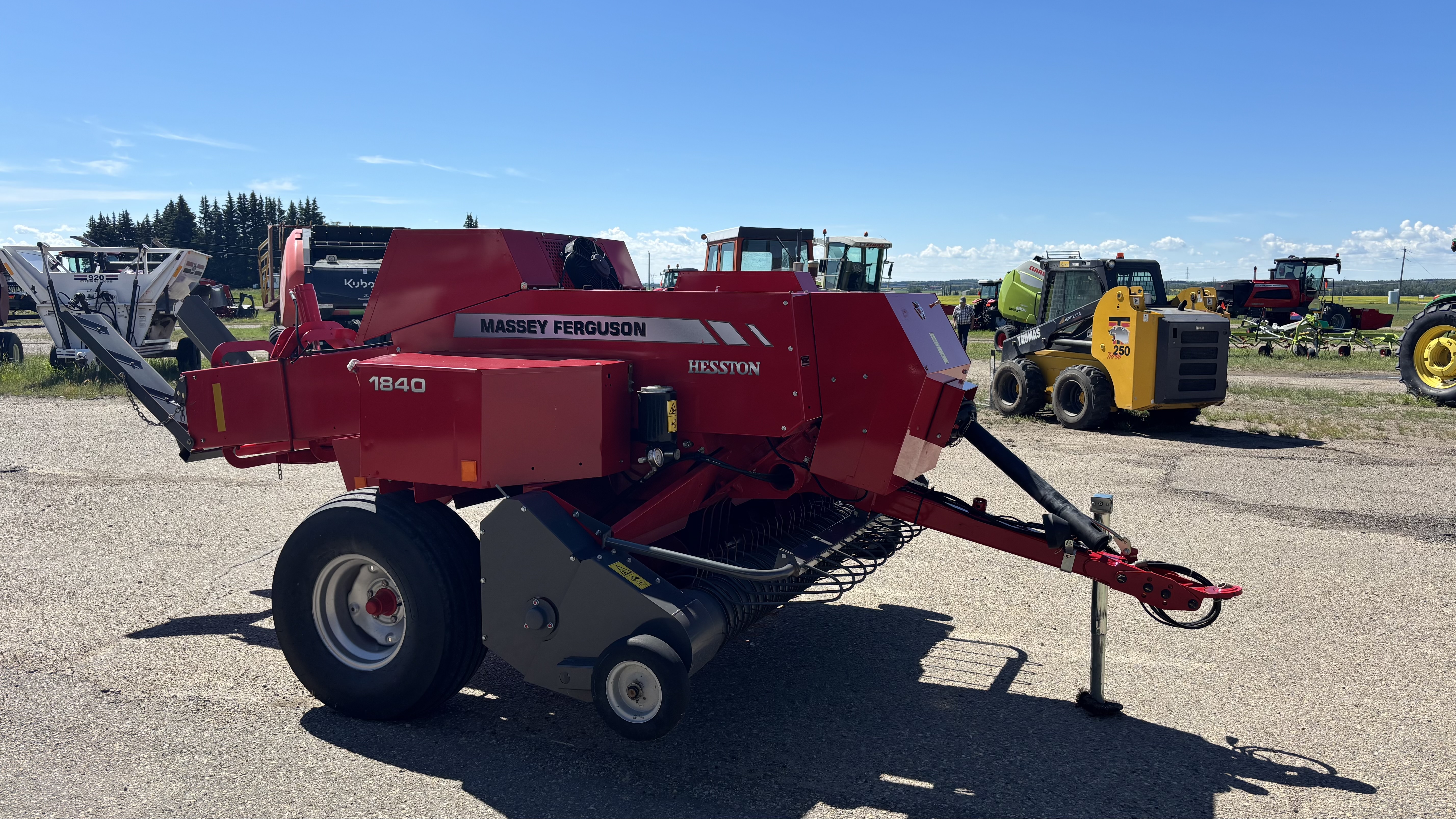 2014 Massey Ferguson 1840 Baler/Square