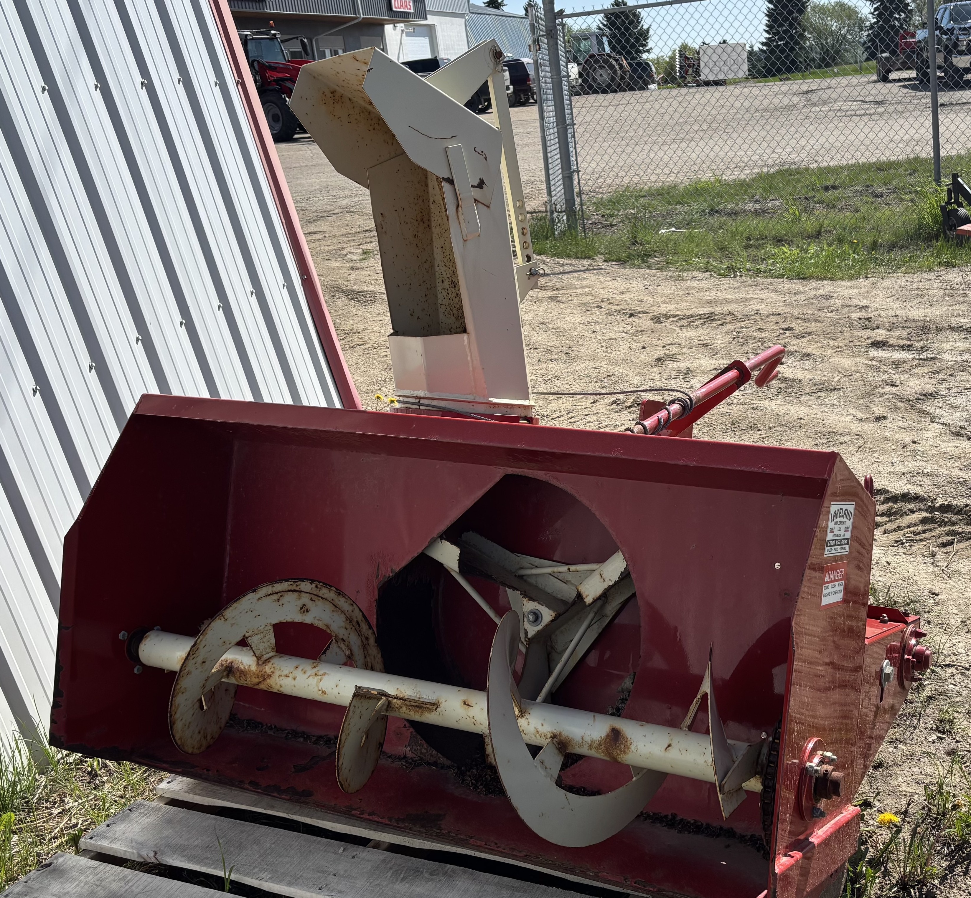 2011 Buhler Y500 Snow Blower