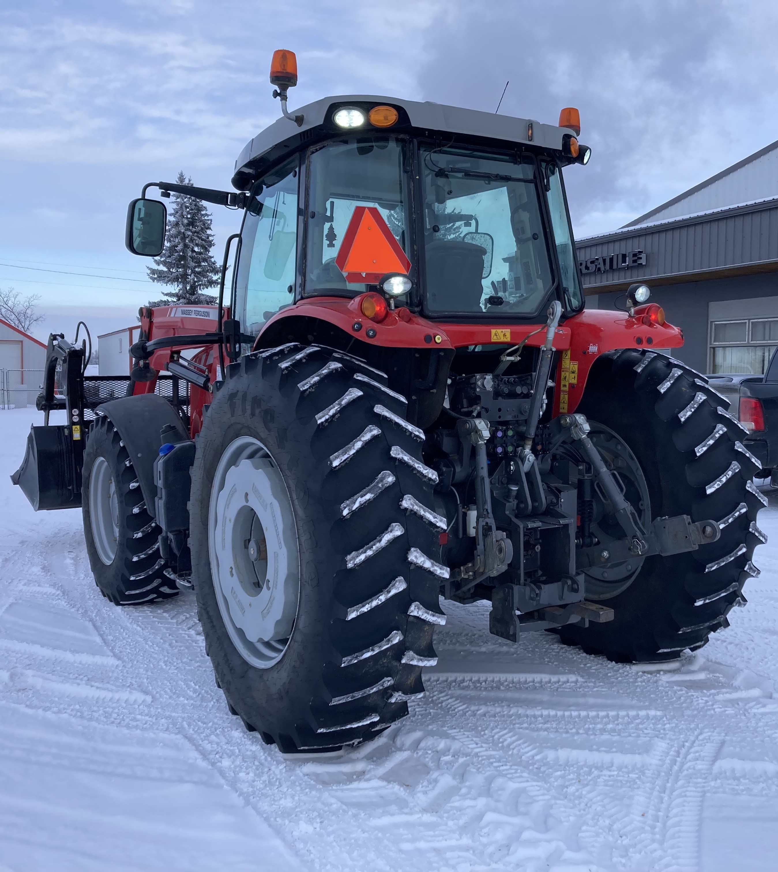 2013 Massey Ferguson 7616 Tractor