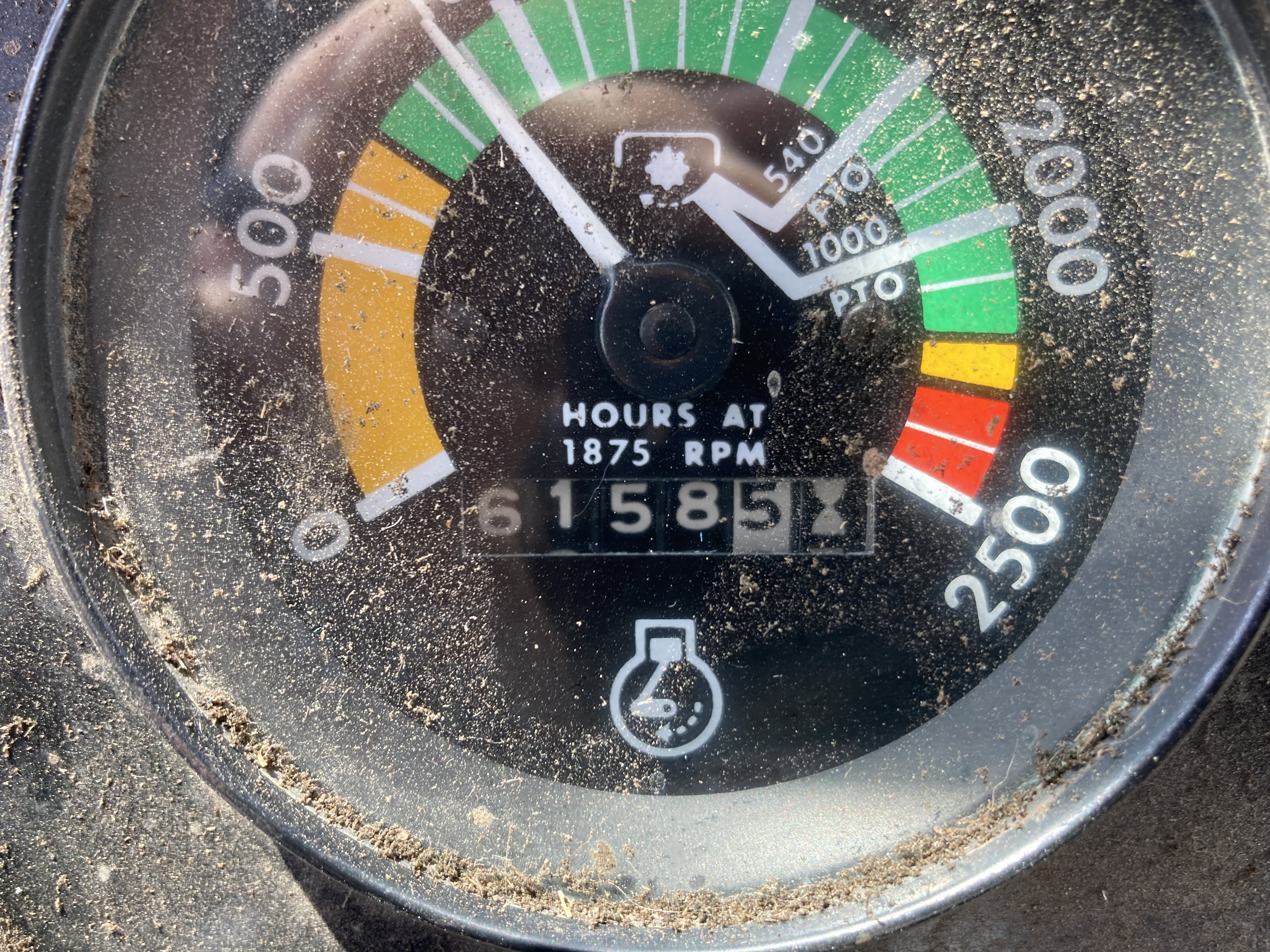1977 Massey Ferguson 1085 Tractor
