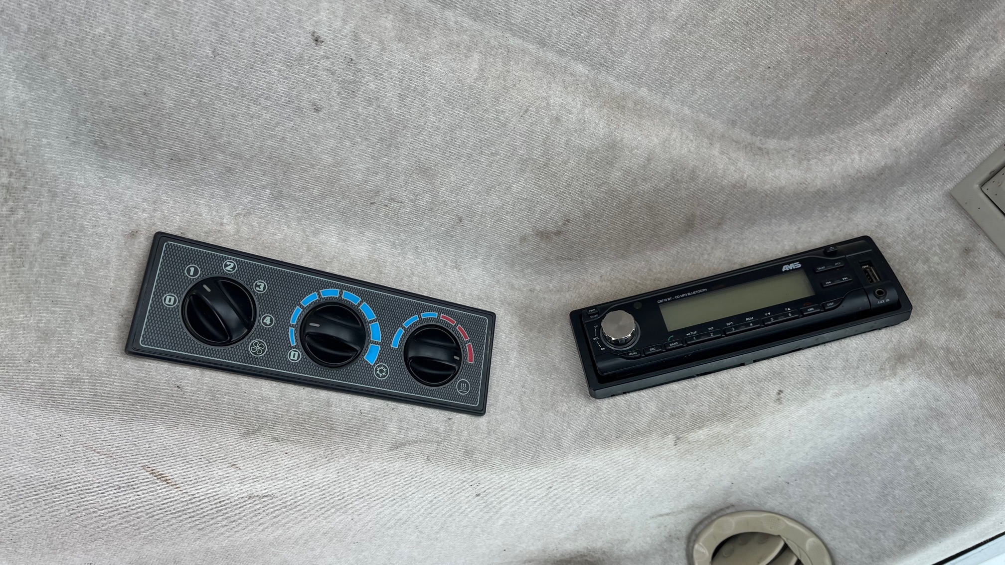 2020 Massey Ferguson 7722 Tractor