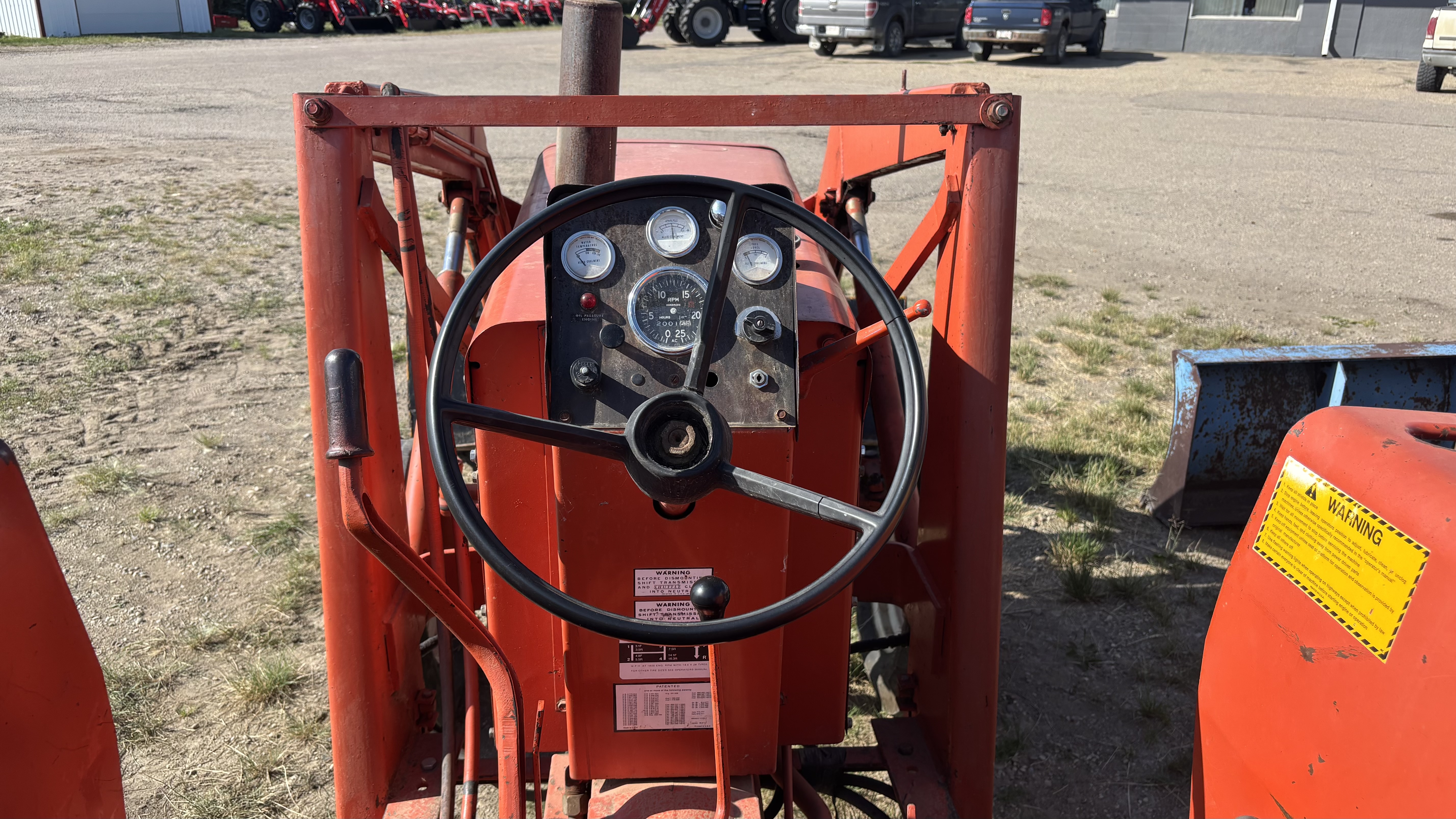 1973 Allis Chalmers 170 Tractor