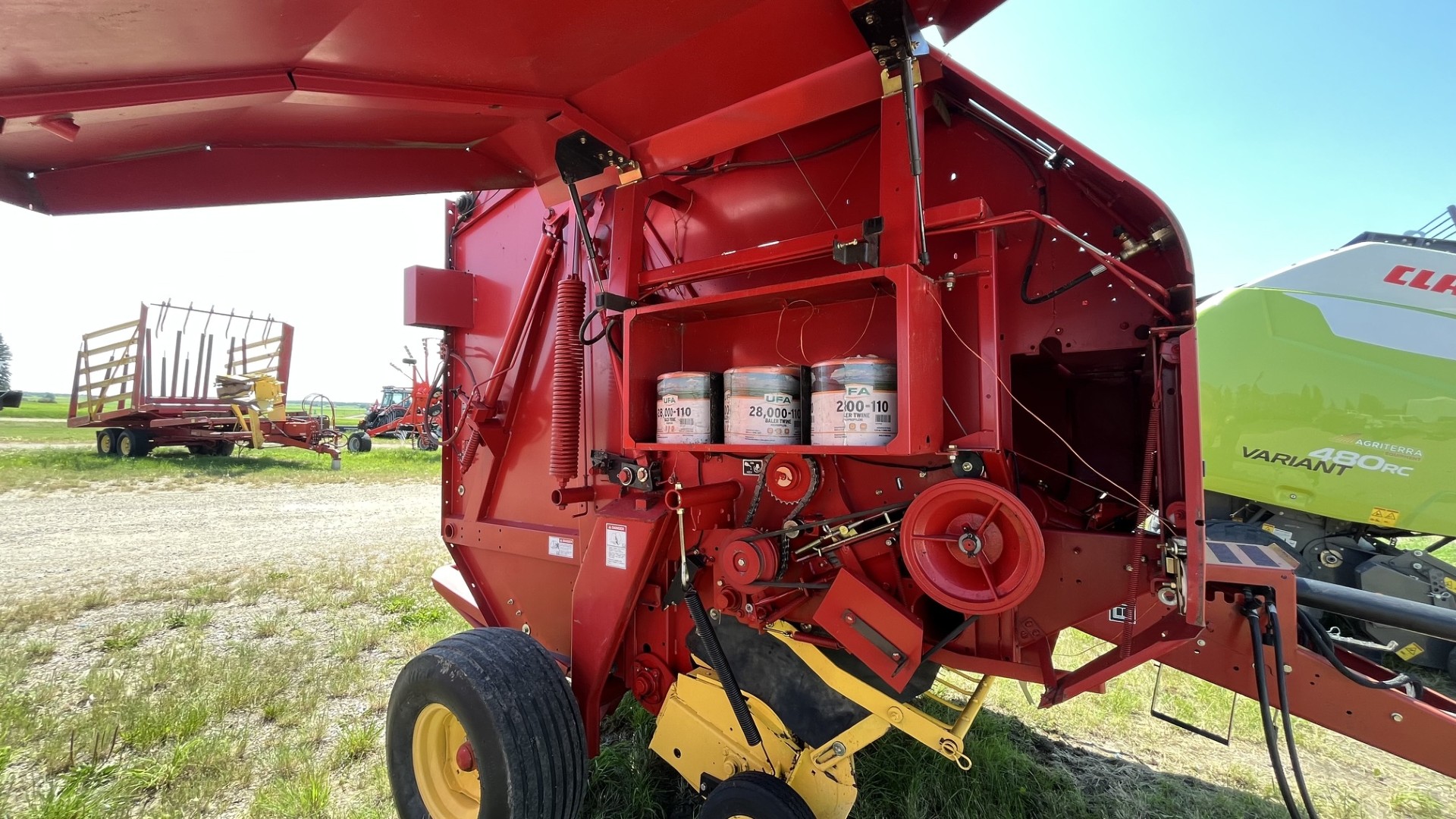 2006 New Holland BR780A Baler/Round