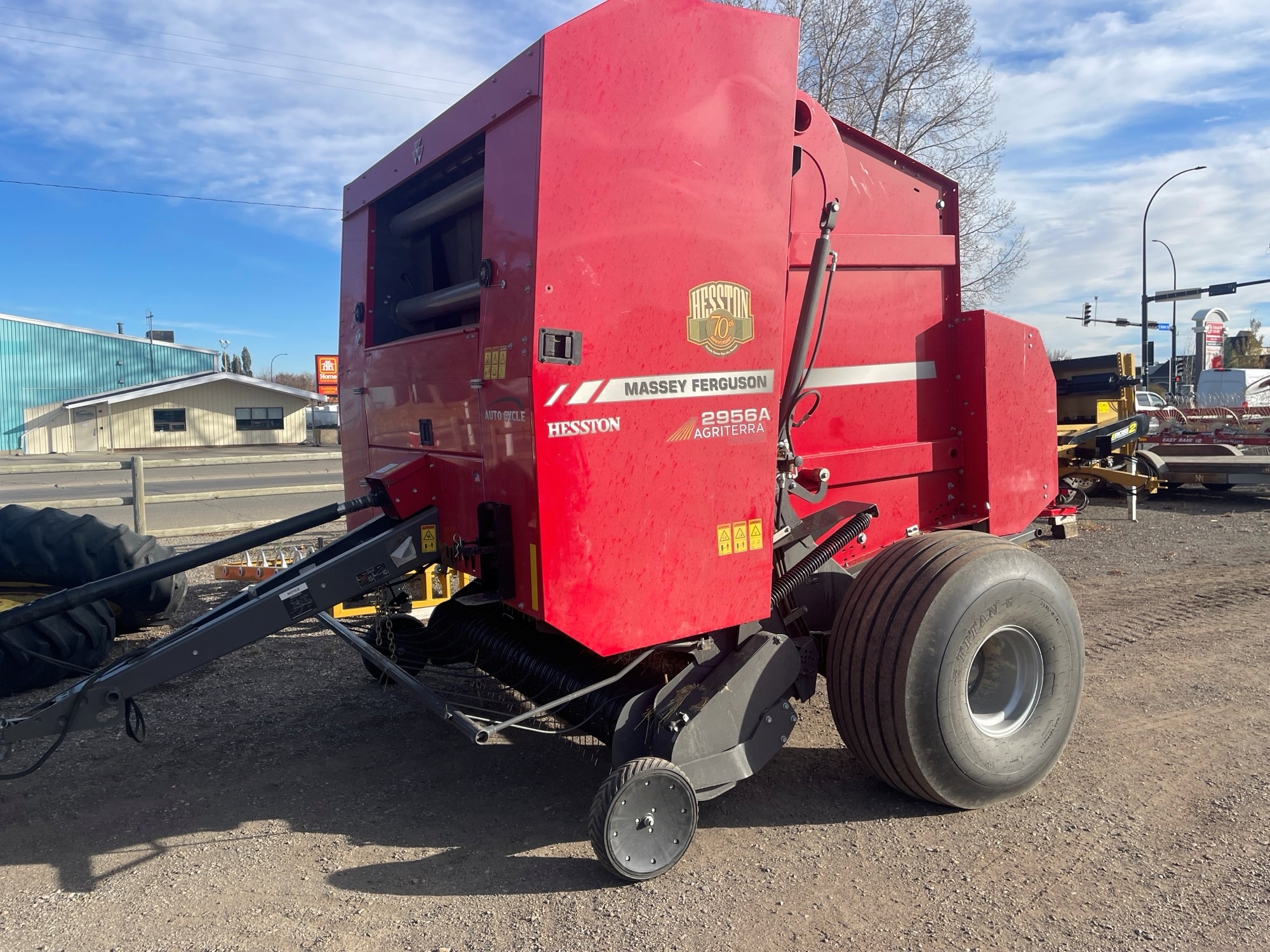 2017 Massey Ferguson 2956A Baler/Round