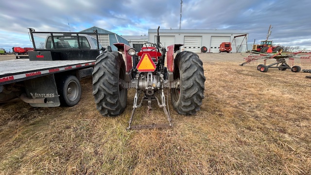 1967 Massey Ferguson 175 Tractor Loader