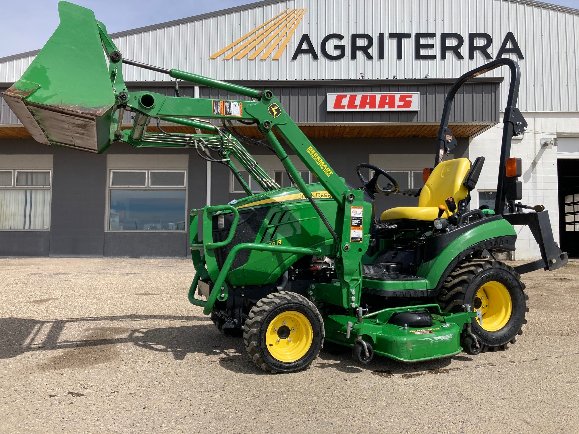 2014 John Deere 1025R Tractor