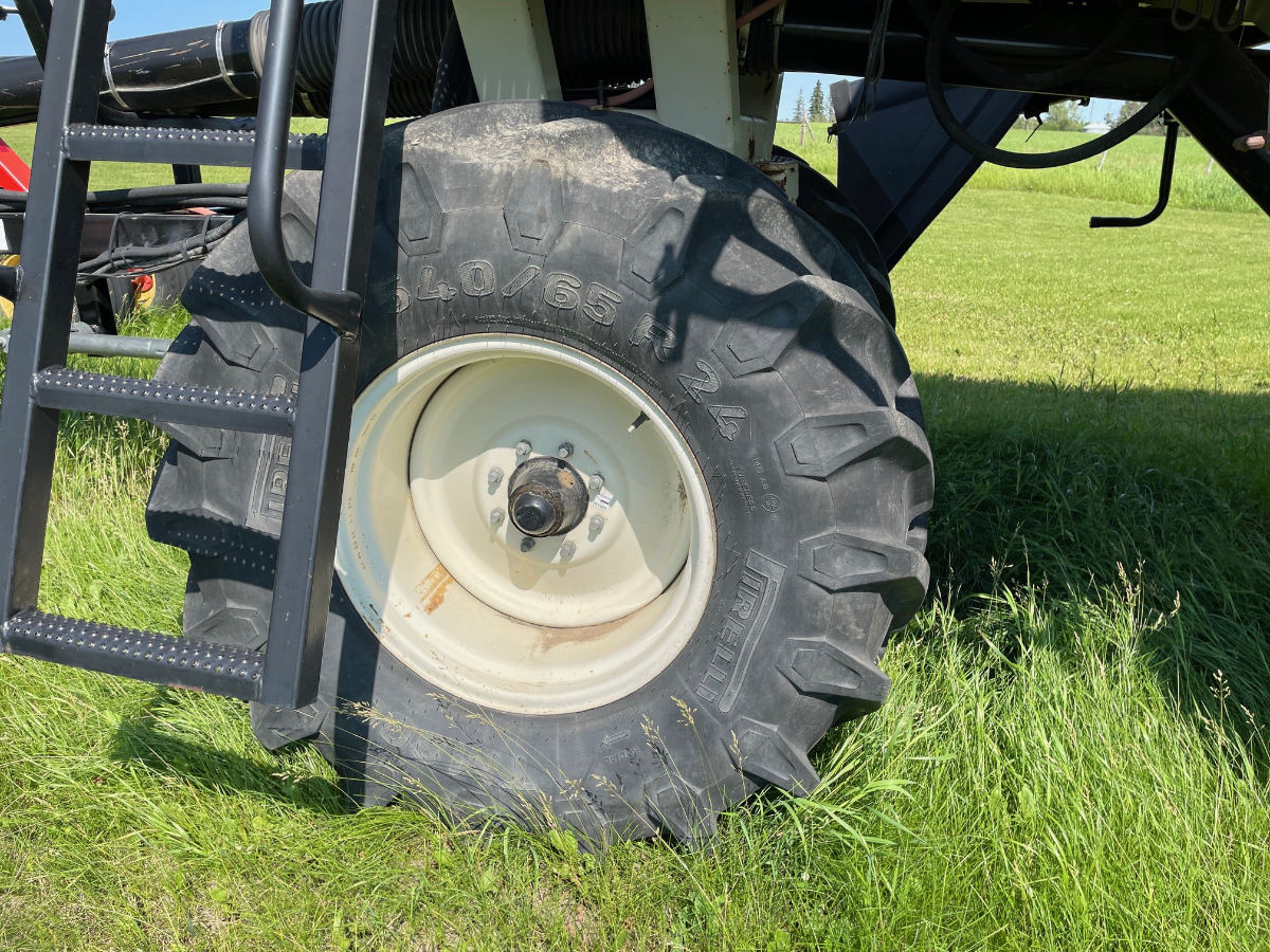2006 Bourgault 6450 Air Tank/Cart