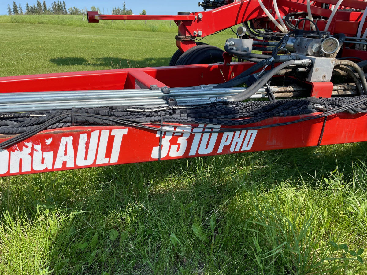 2009 Bourgault 3310PHD Air Drill