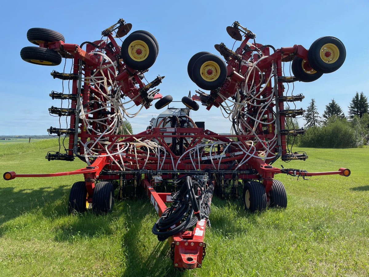 2009 Bourgault 3310PHD Air Drill
