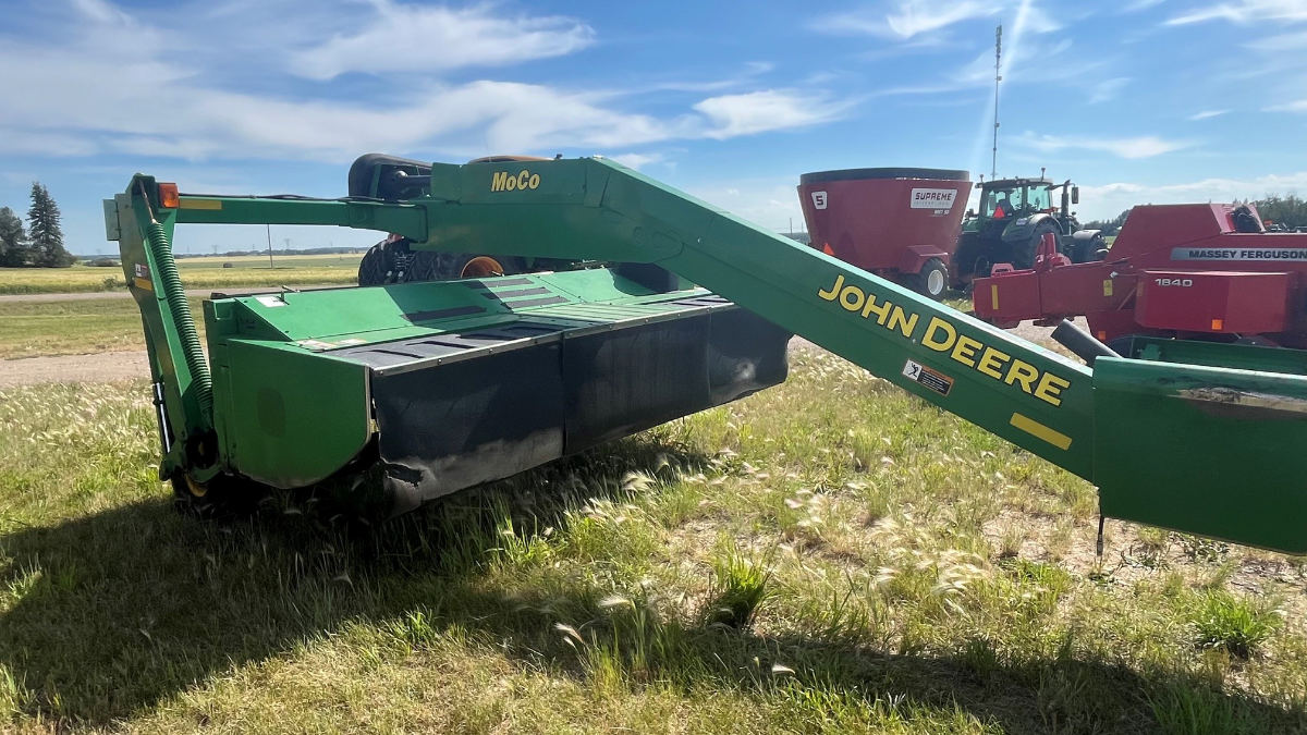 2005 John Deere 735 Mower Conditioner