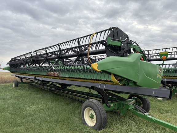 2018 John Deere 640FD Header Combine