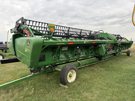 2017 John Deere 640FD Header Combine