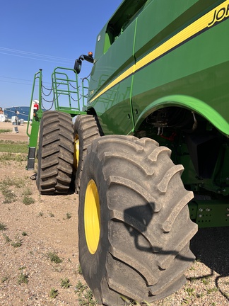 2018 John Deere S780 Combine