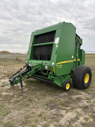 2017 John Deere 569 Baler/Round