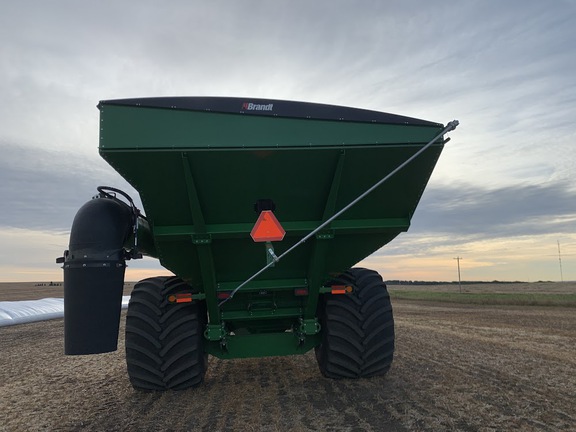 2022 Brandt 1520XT Grain Cart