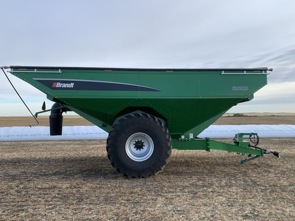 2022 Brandt 1520XT Grain Cart