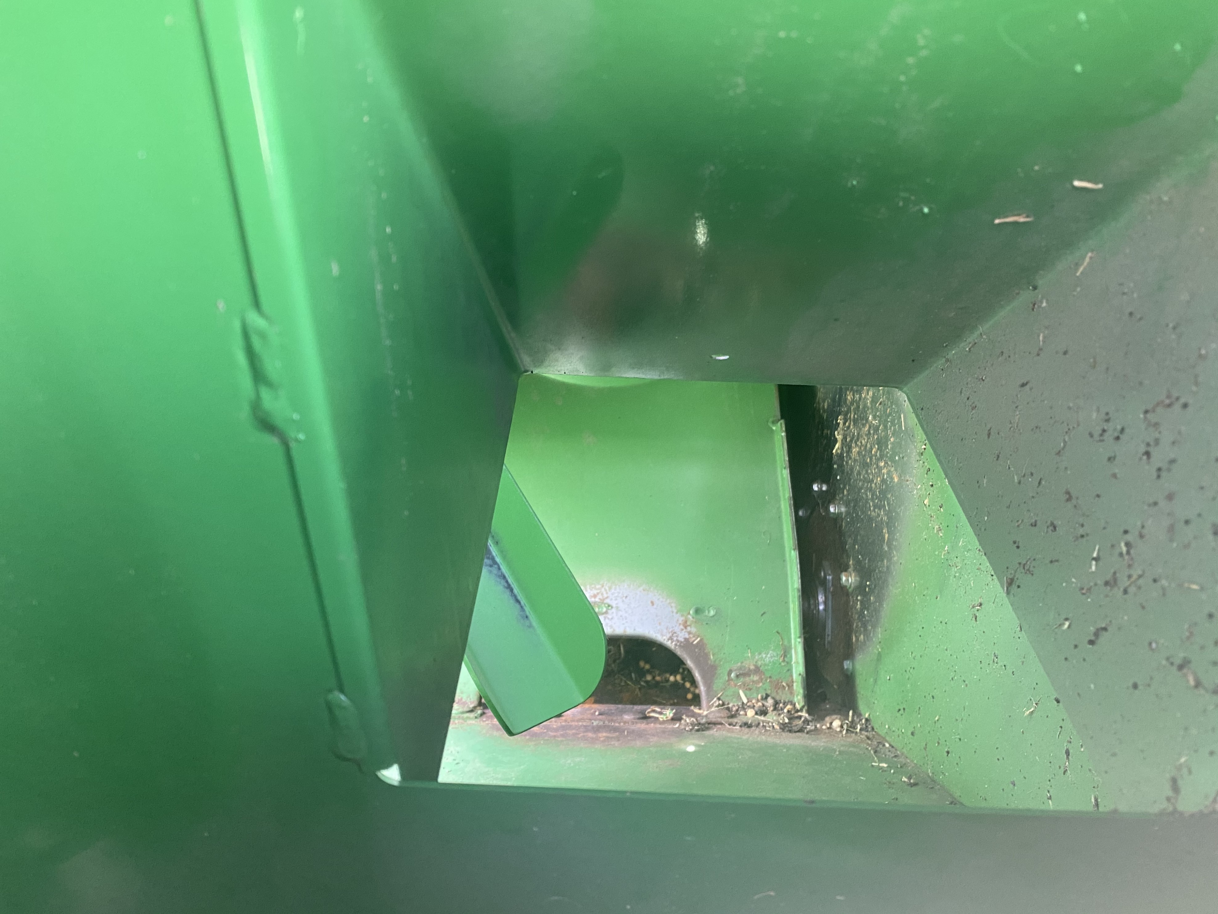 2013 John Deere S690 Combine