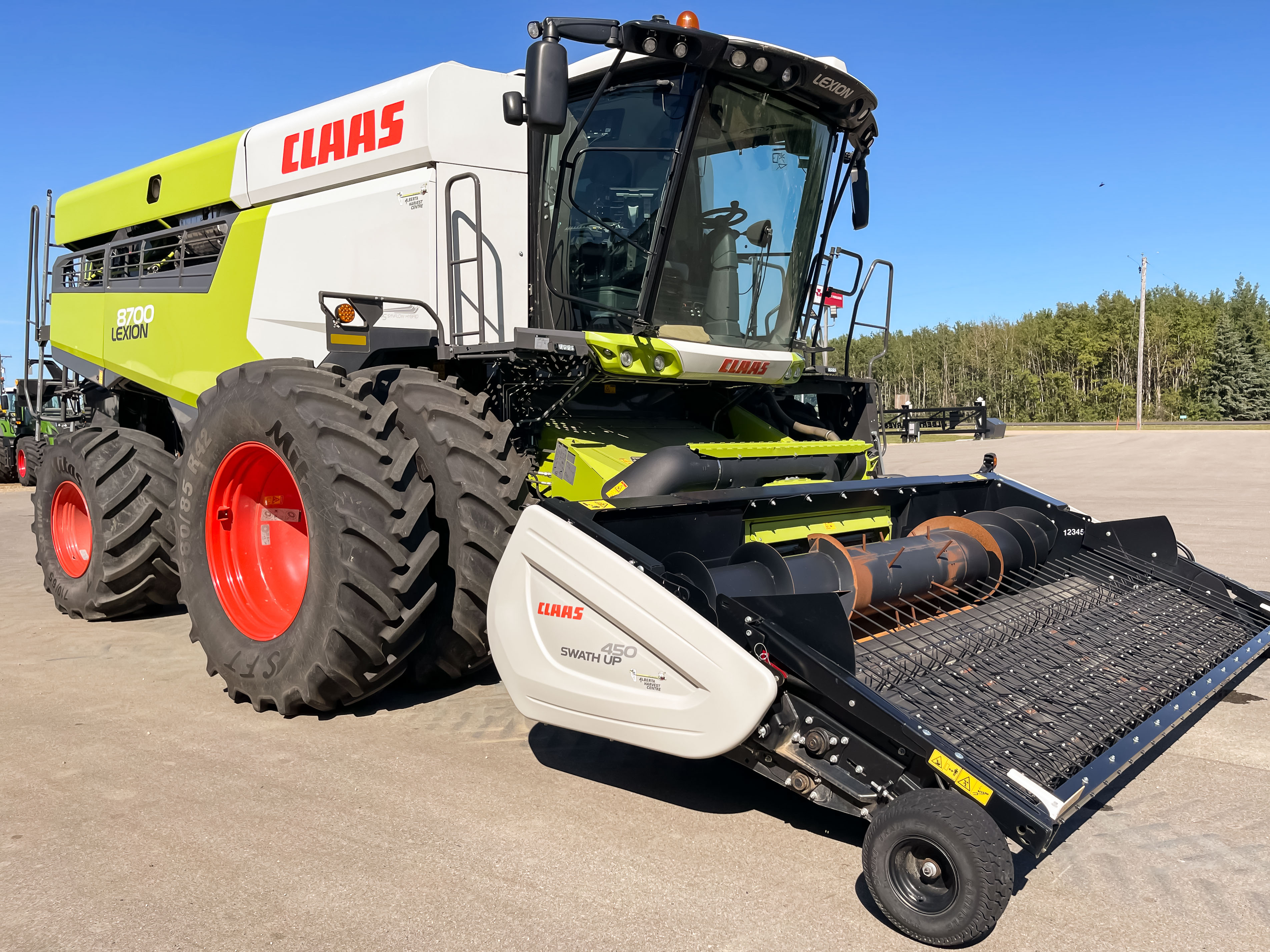 2020 CLAAS 8700 Combine