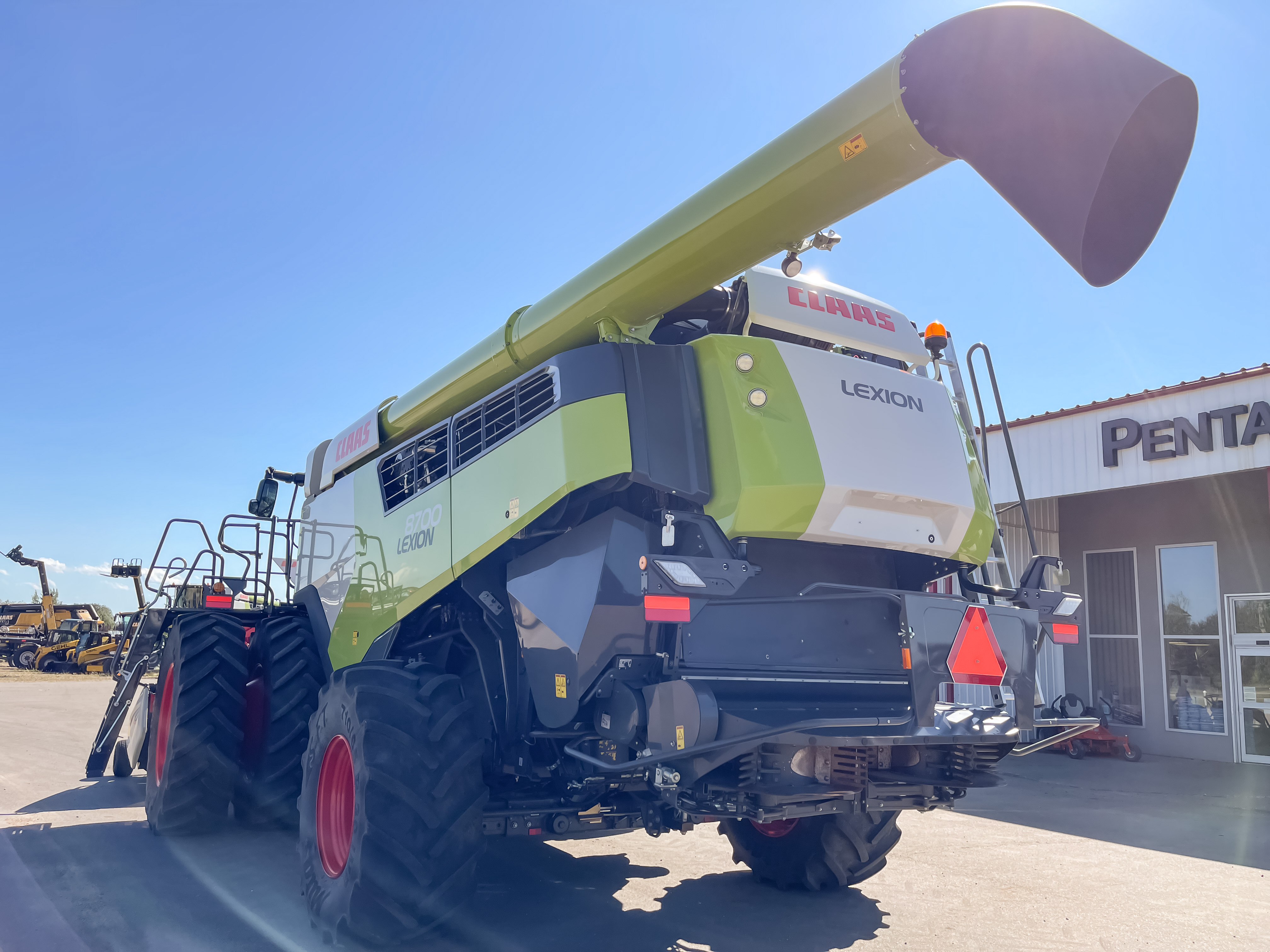 2020 CLAAS 8700 Combine