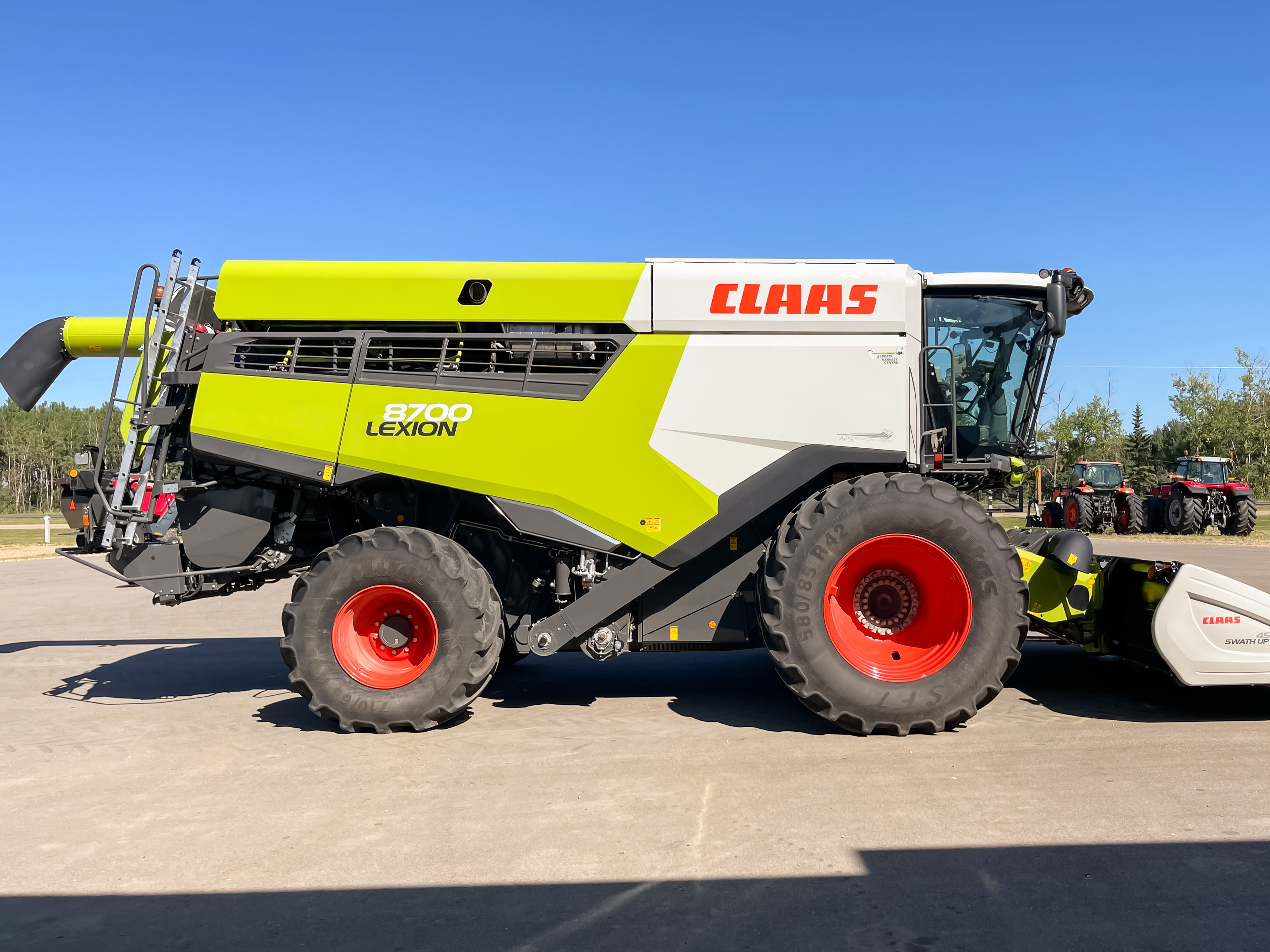 2020 CLAAS 8700 Combine