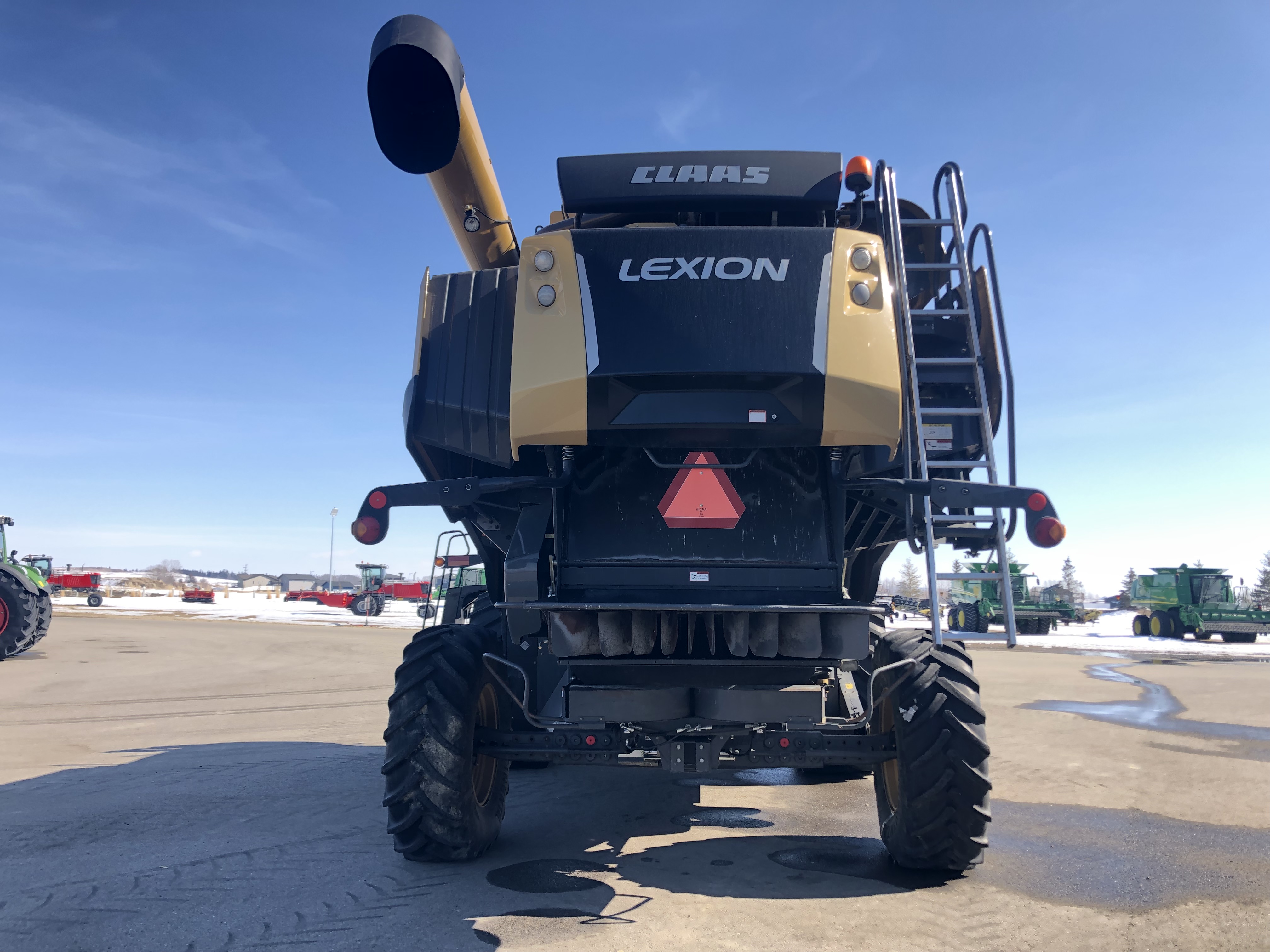 2014 CLAAS Lexion 750 Combine