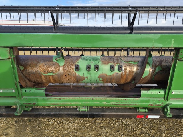 2016 John Deere 635F Header Combine