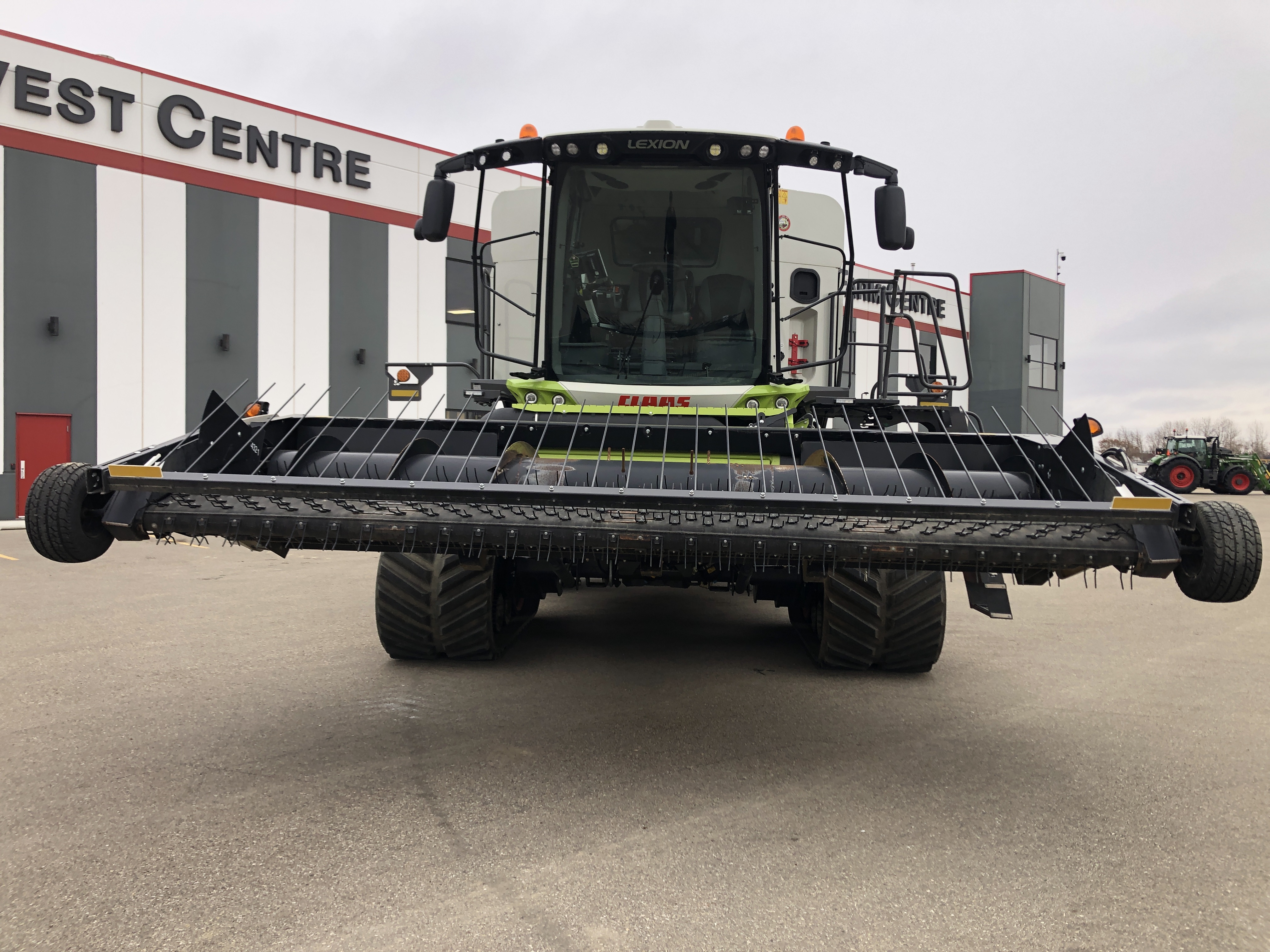 2022 CLAAS 8800TT Combine