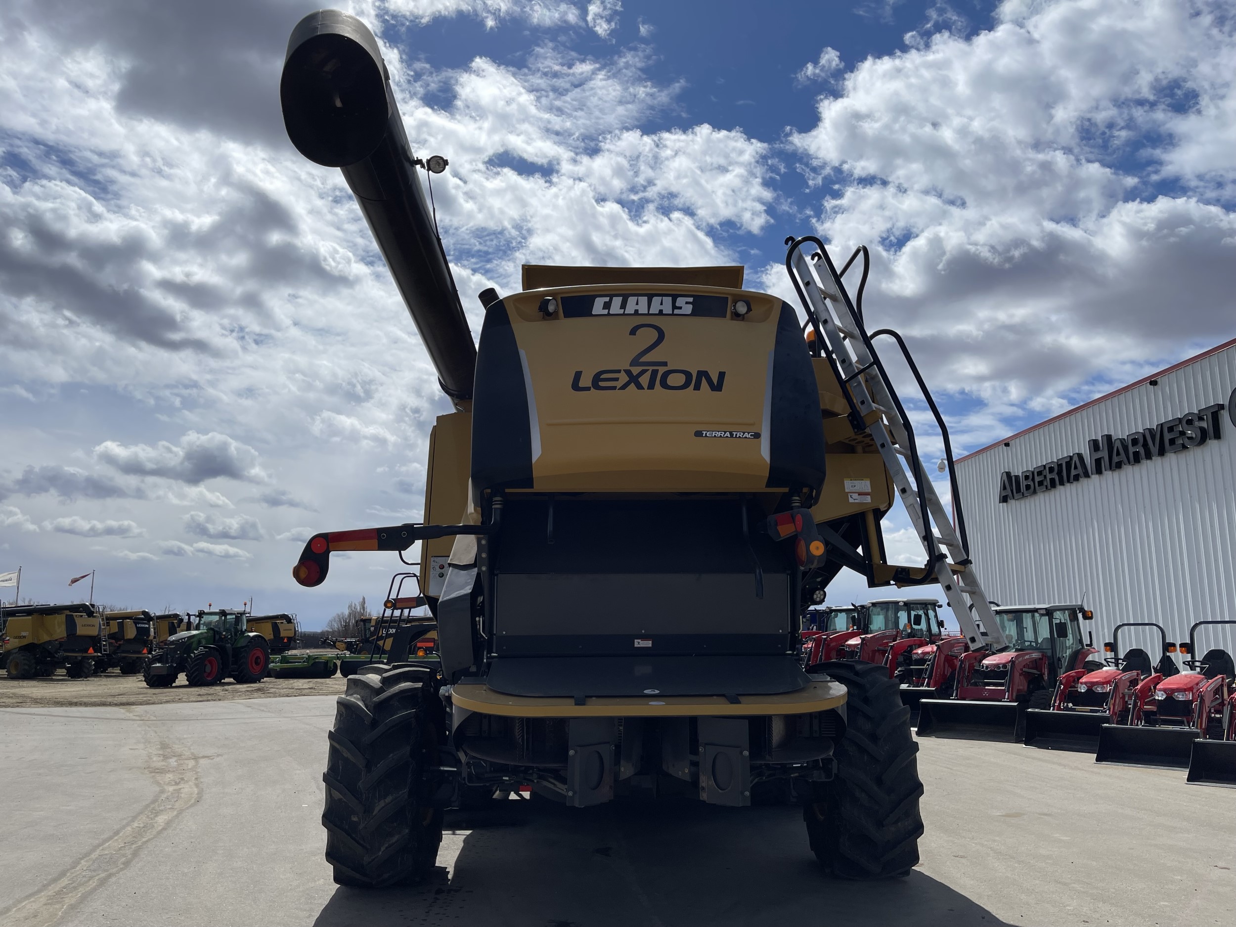 2012 CLAAS 760TT Combine