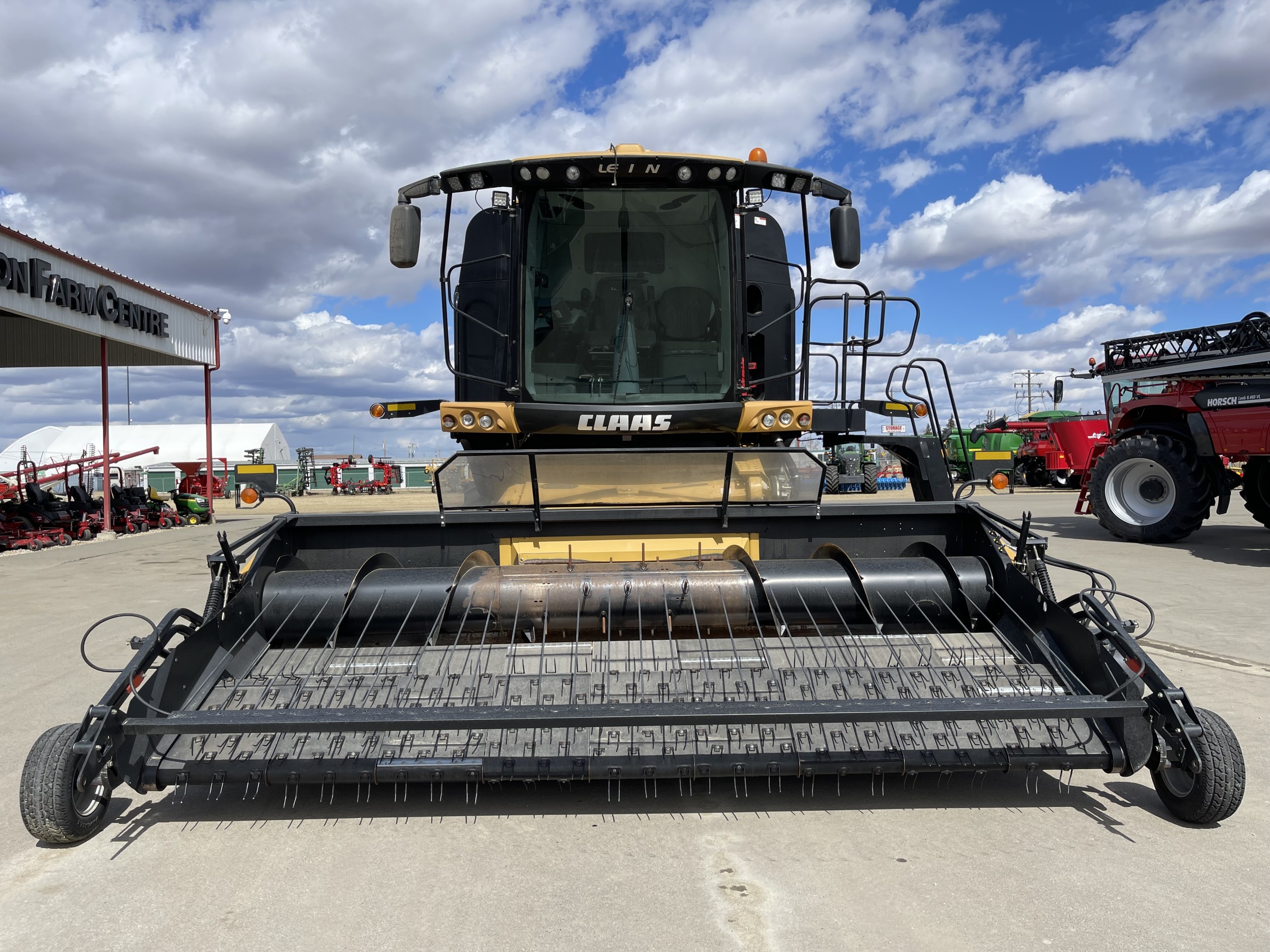 2012 CLAAS 760TT Combine