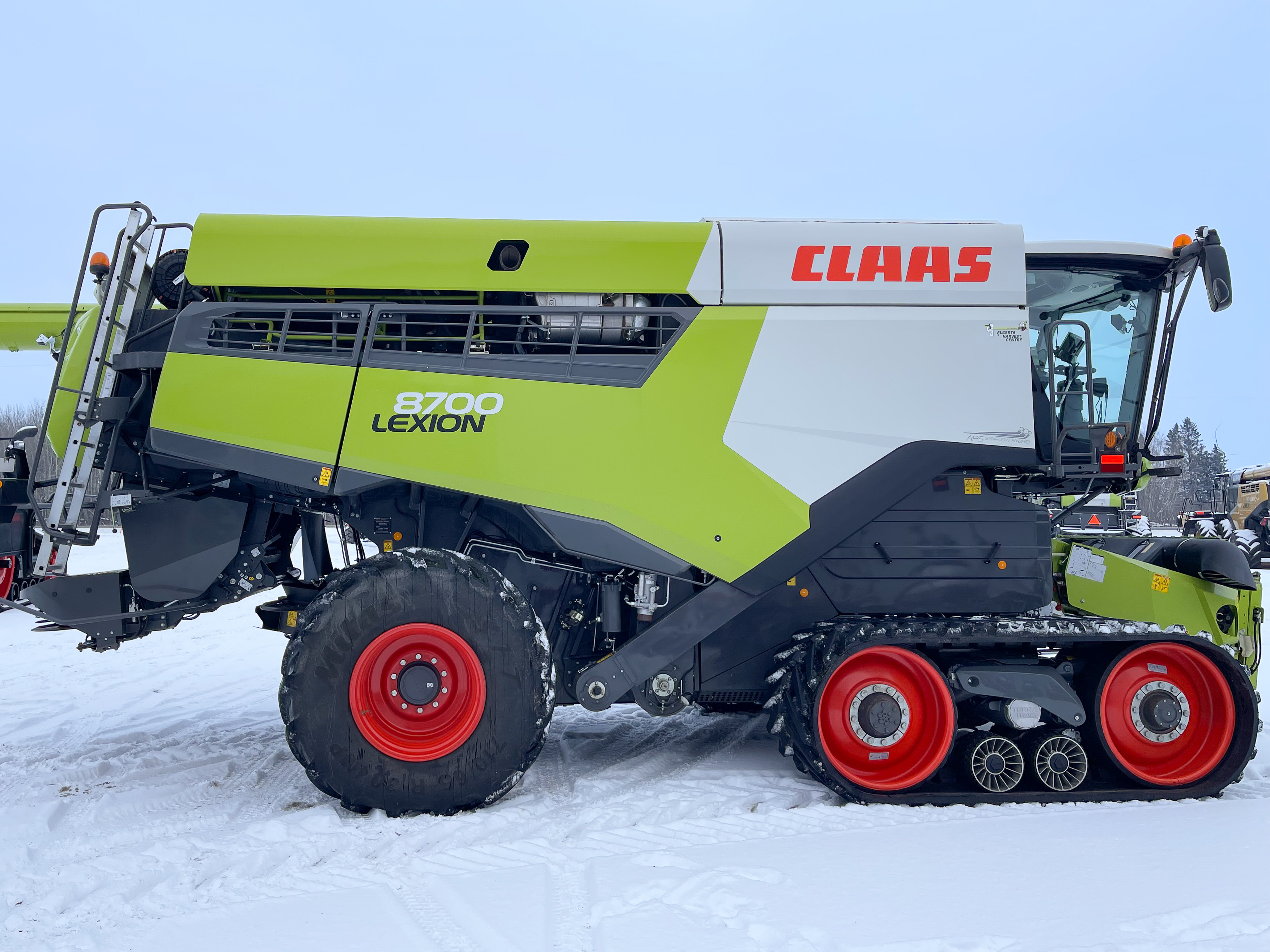 2022 CLAAS 8700TT Combine