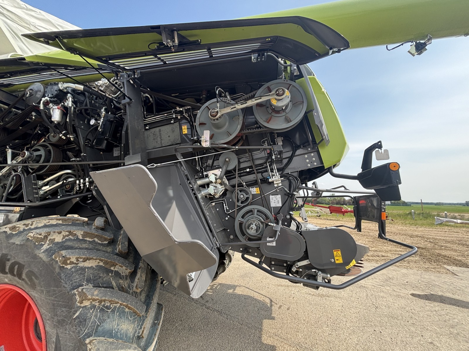2022 CLAAS 8700TT Combine