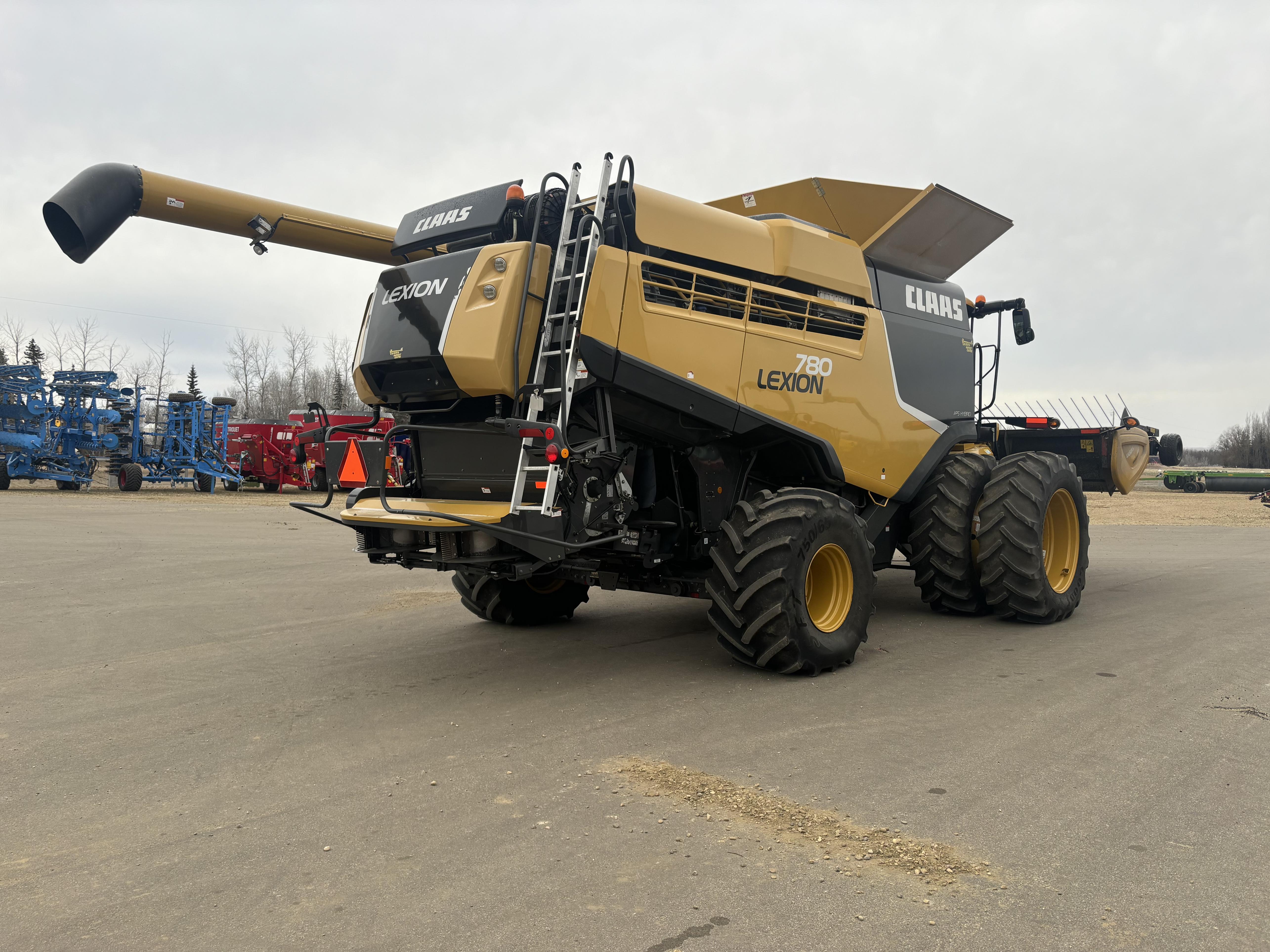 2018 CLAAS 780 Combine