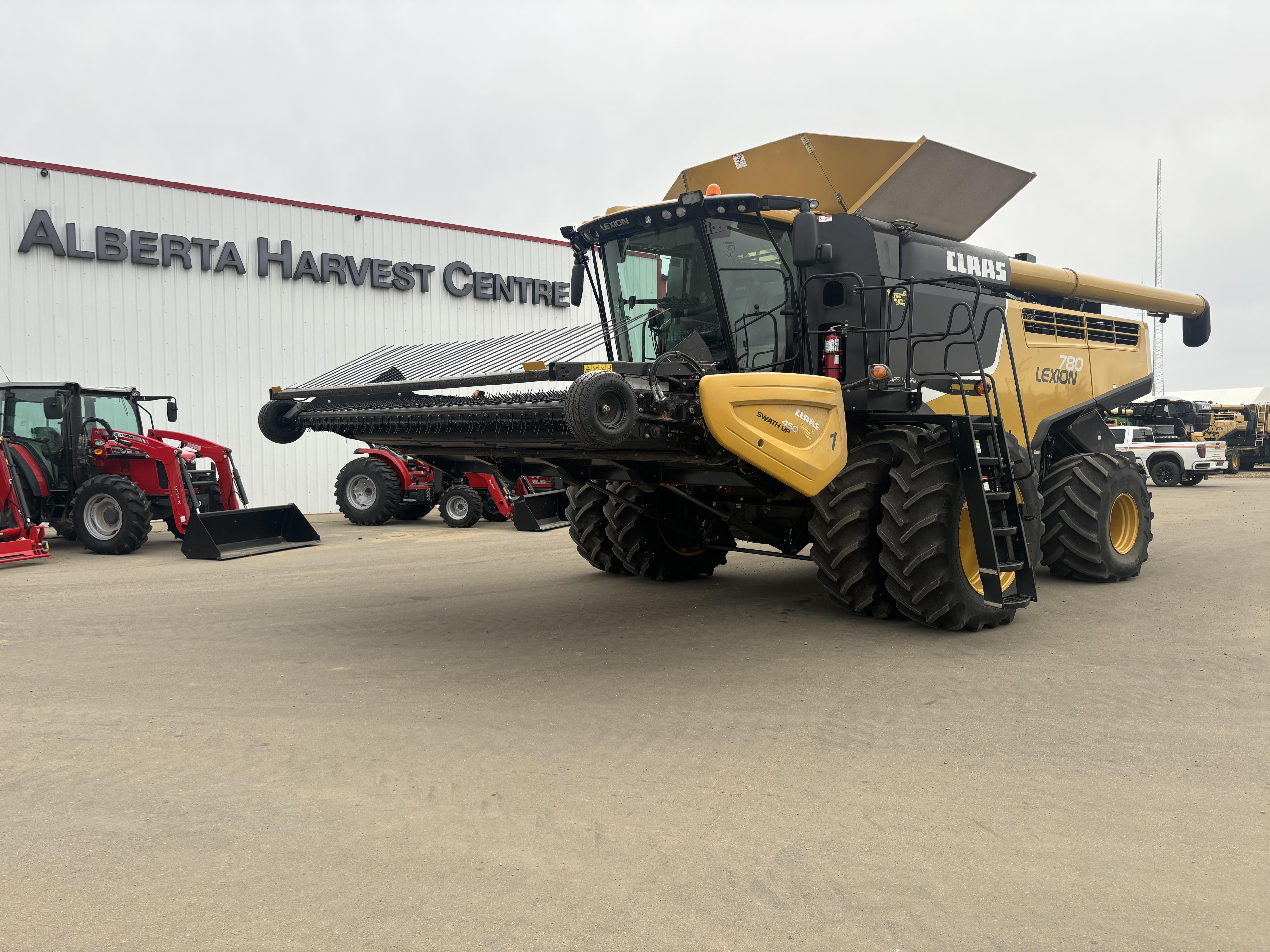 2018 CLAAS 780 Combine