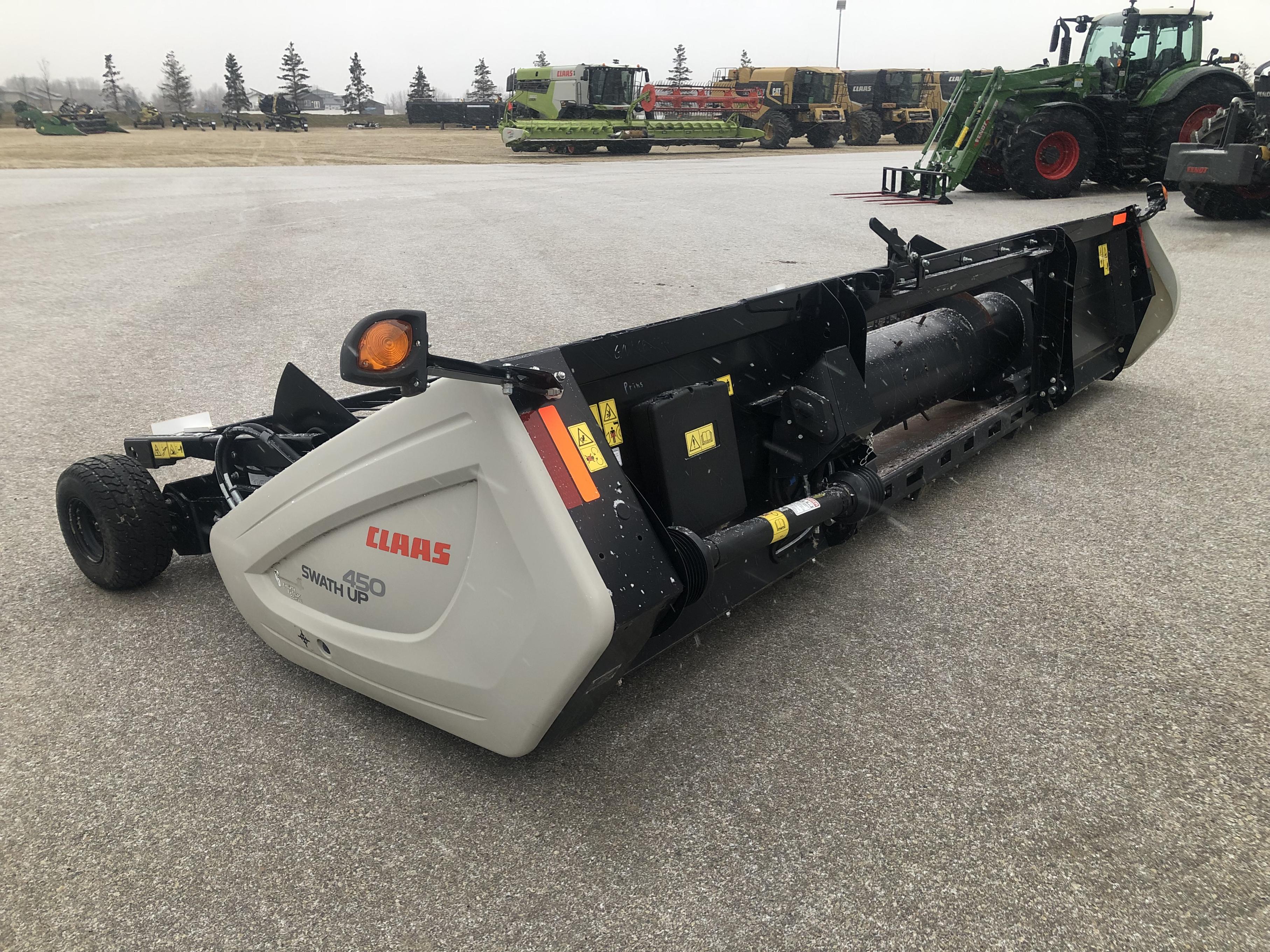 2020 CLAAS 450 Header Combine