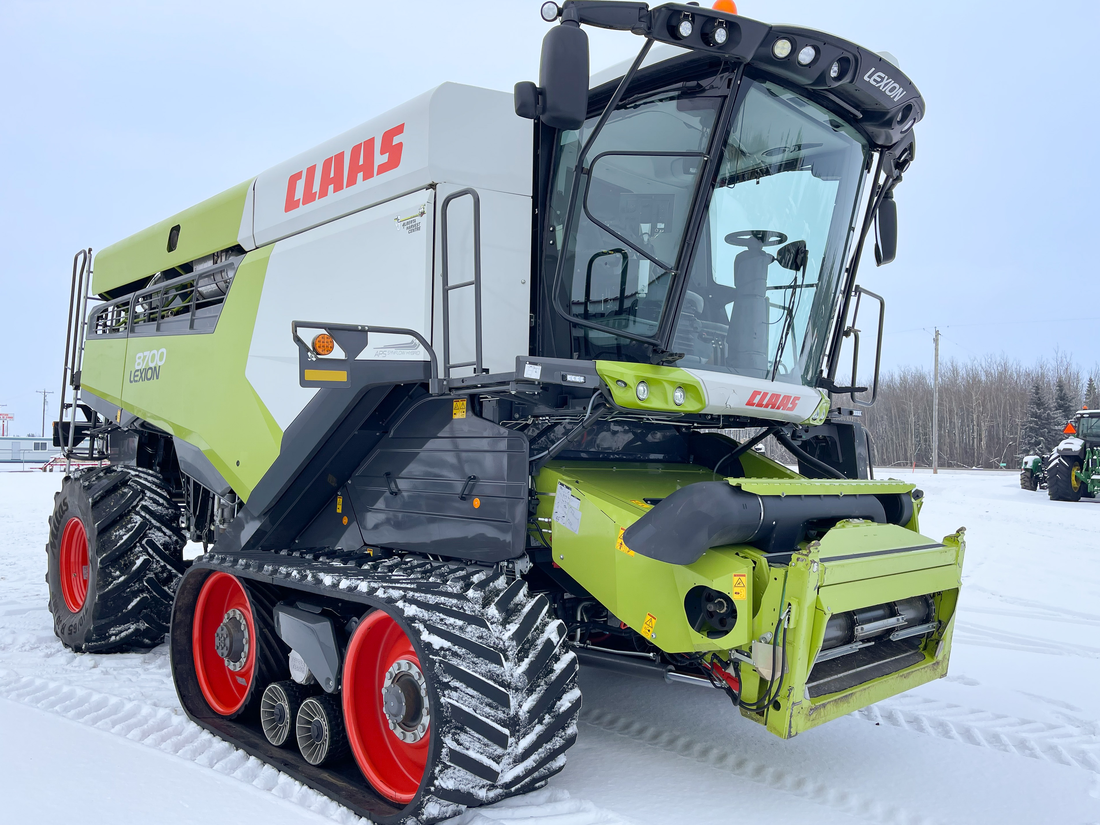 2022 CLAAS 8700TT Combine